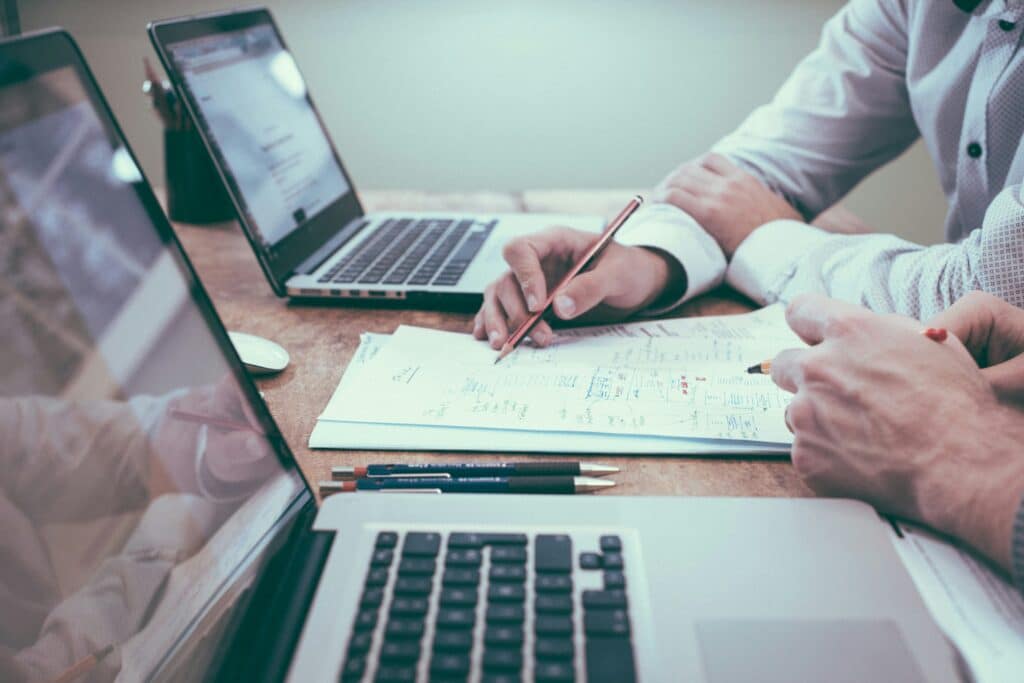 predictive B2B pipeline management